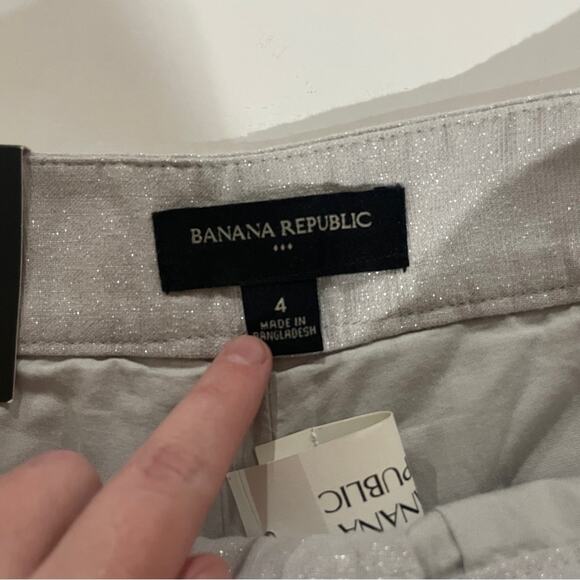 Banana Republic Factory Gray Metallic Mid‎ Rise Shorts Size 4 - Picture 4 of 7